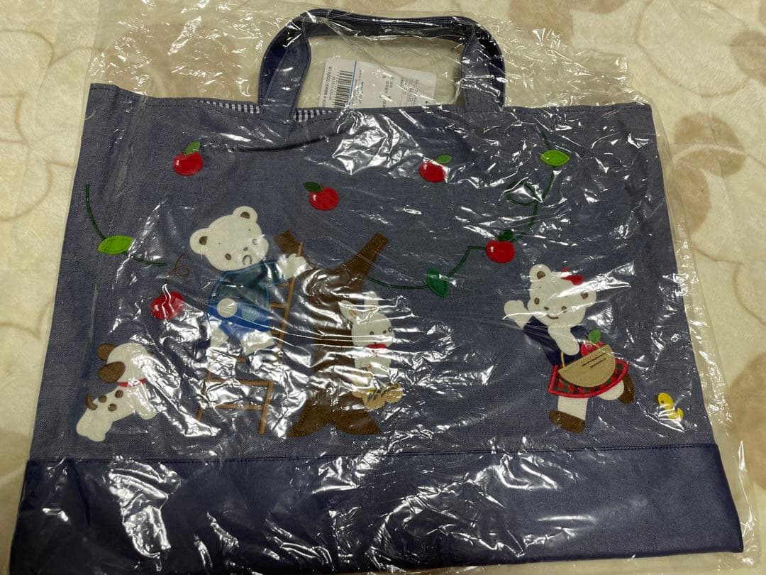 【定価です】familiar デニムバッグ　新品未使用