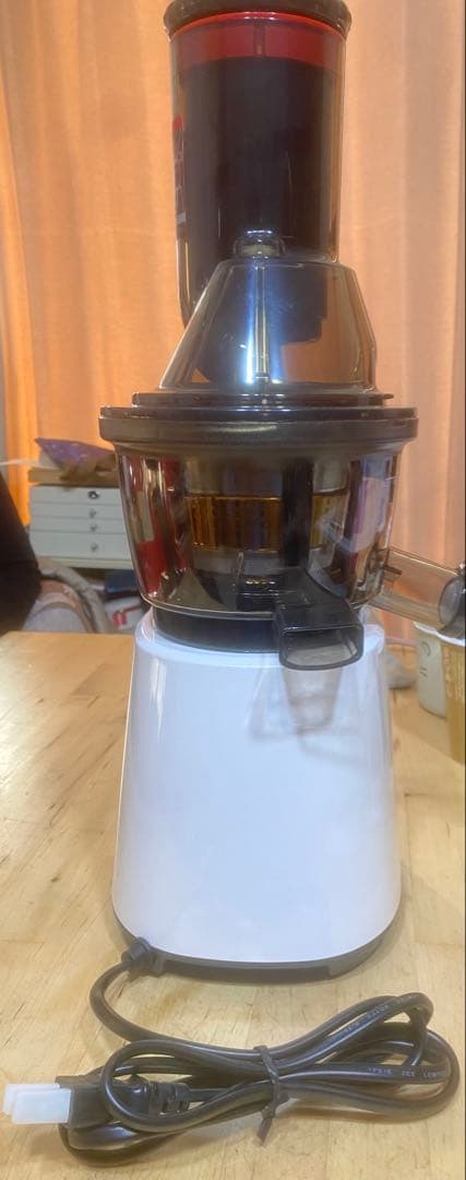 kuvings クビンスホールスロージューサーレッドJSG-721ホワイト