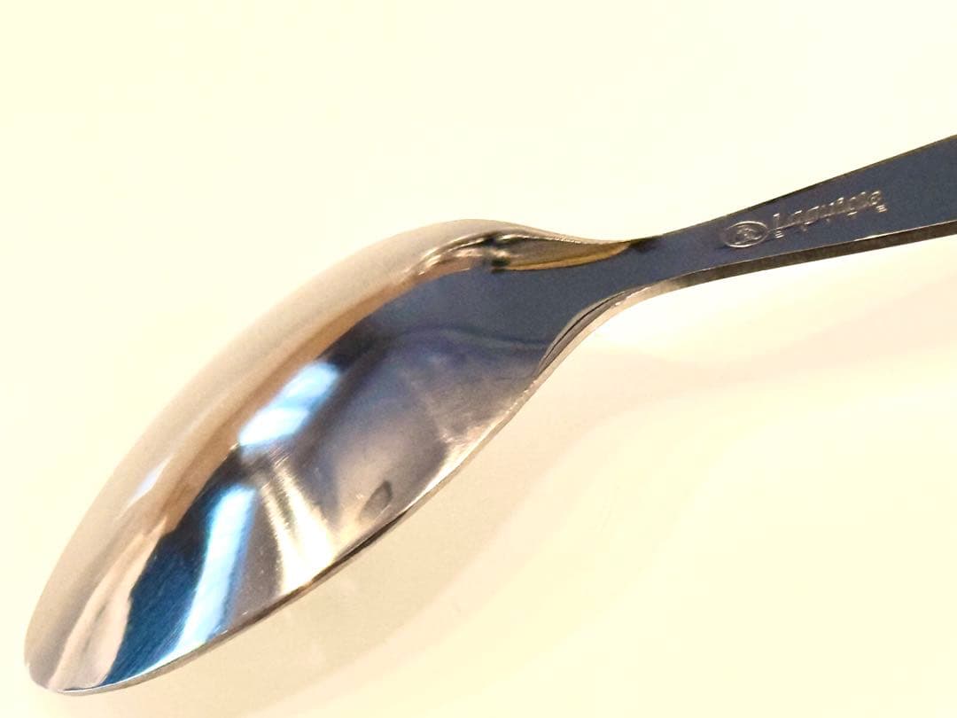 Laguiole elite カトラリーセット　24本入り　シルバー　刻印入り