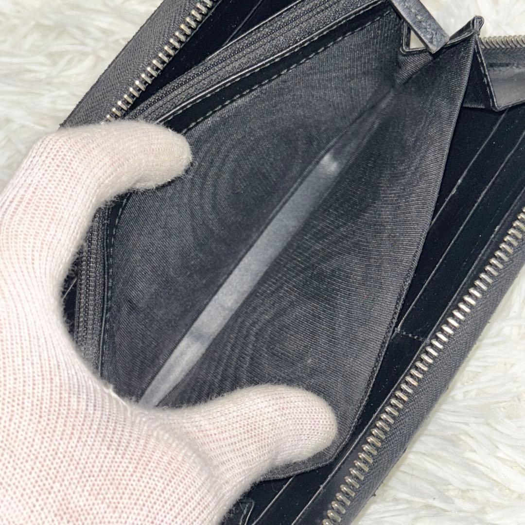 グッチ 長財布 タイガー 虎 PVC GGスプリーム ラウンドファスナー 黒