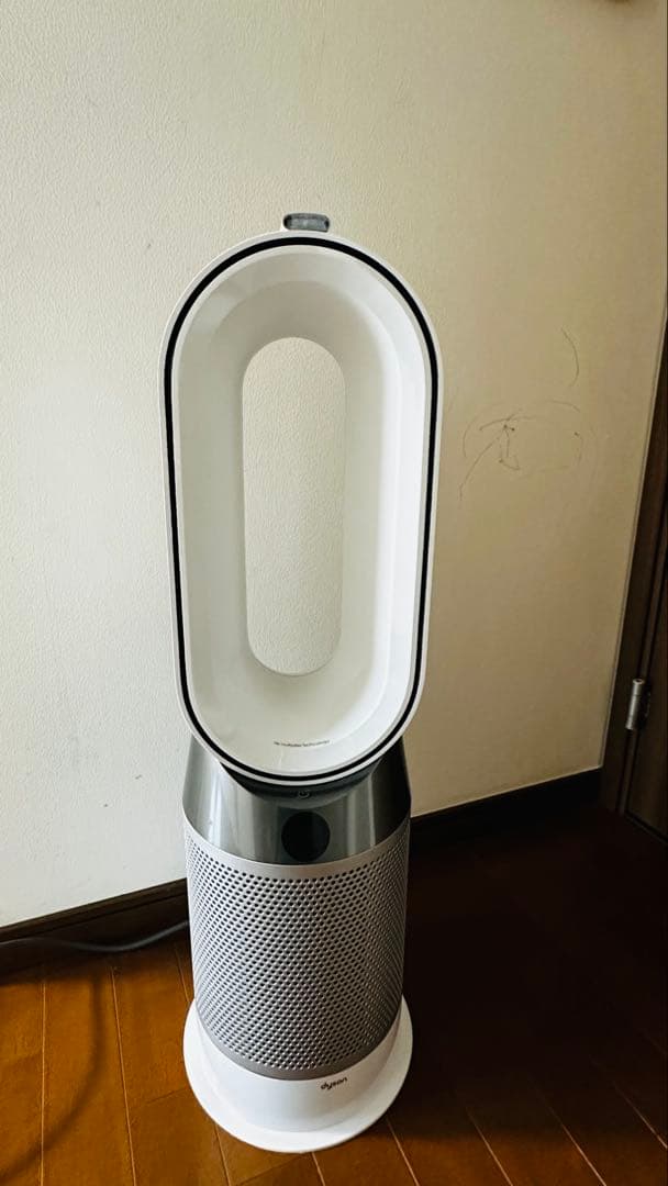 88 Dyson Pure Hot+Cool HP04