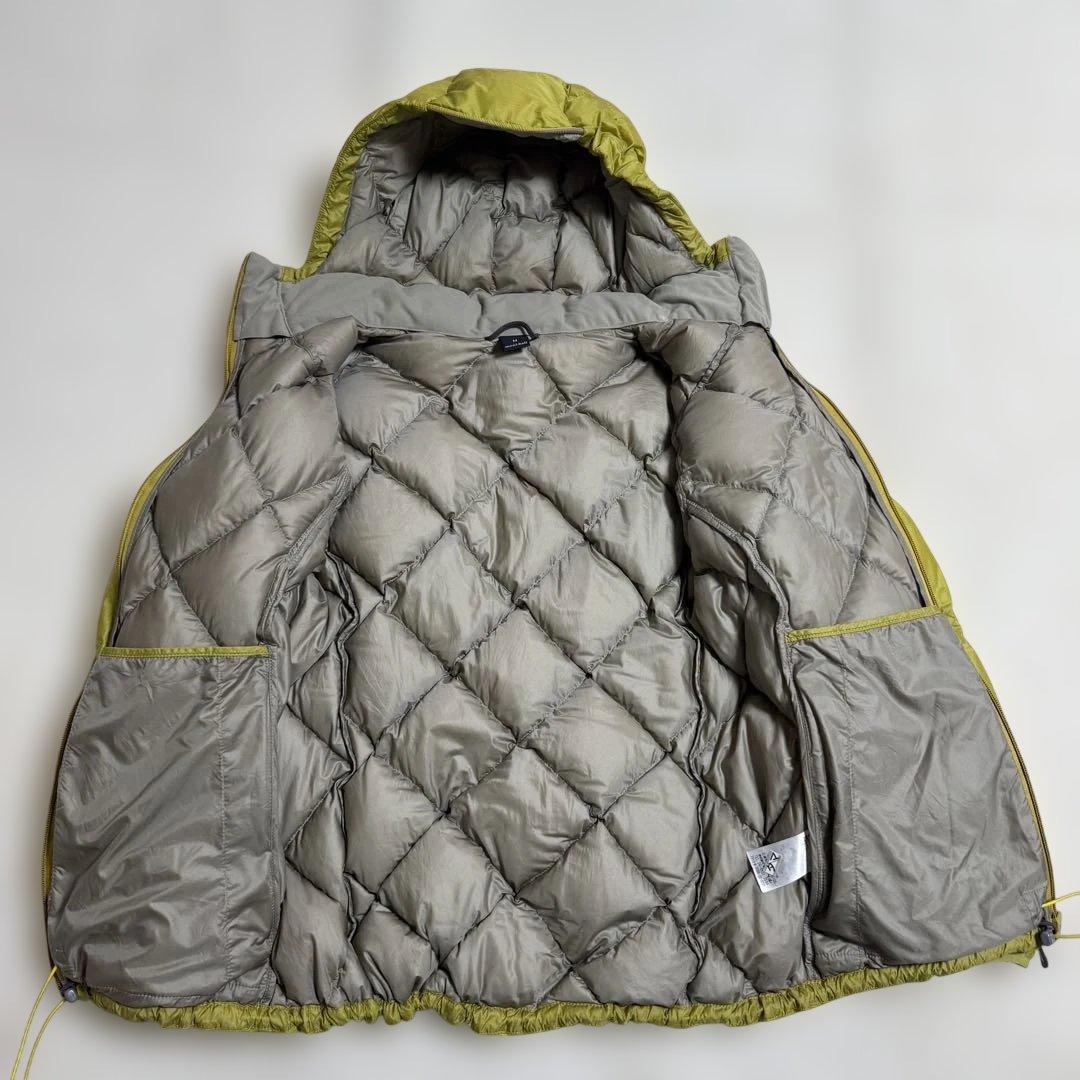 美品モンベル800FP ライトアルパインダウンパーカ Mイエローy2k短丈