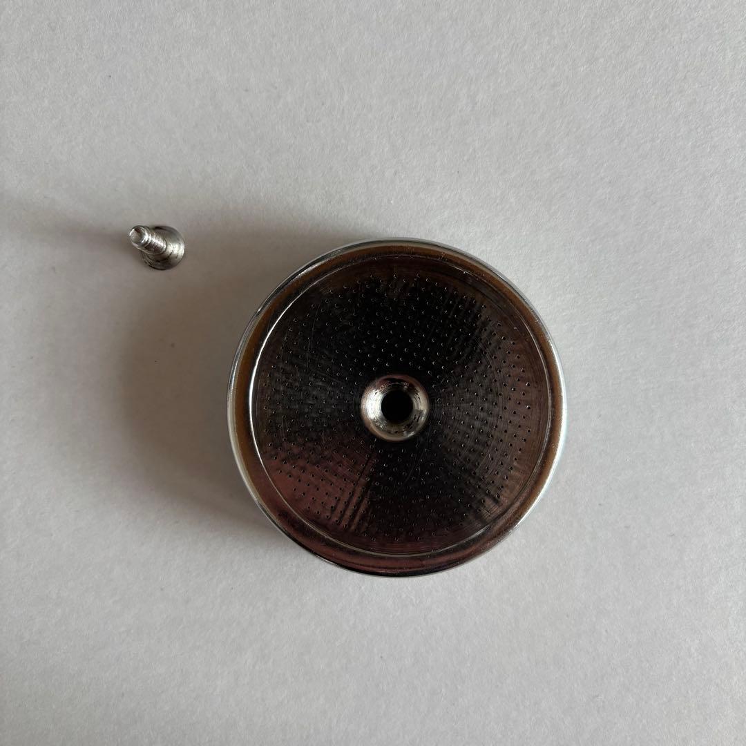 【迅速発送】デロンギ　デディカ　EC680　エスプレッソマシン　シルバー