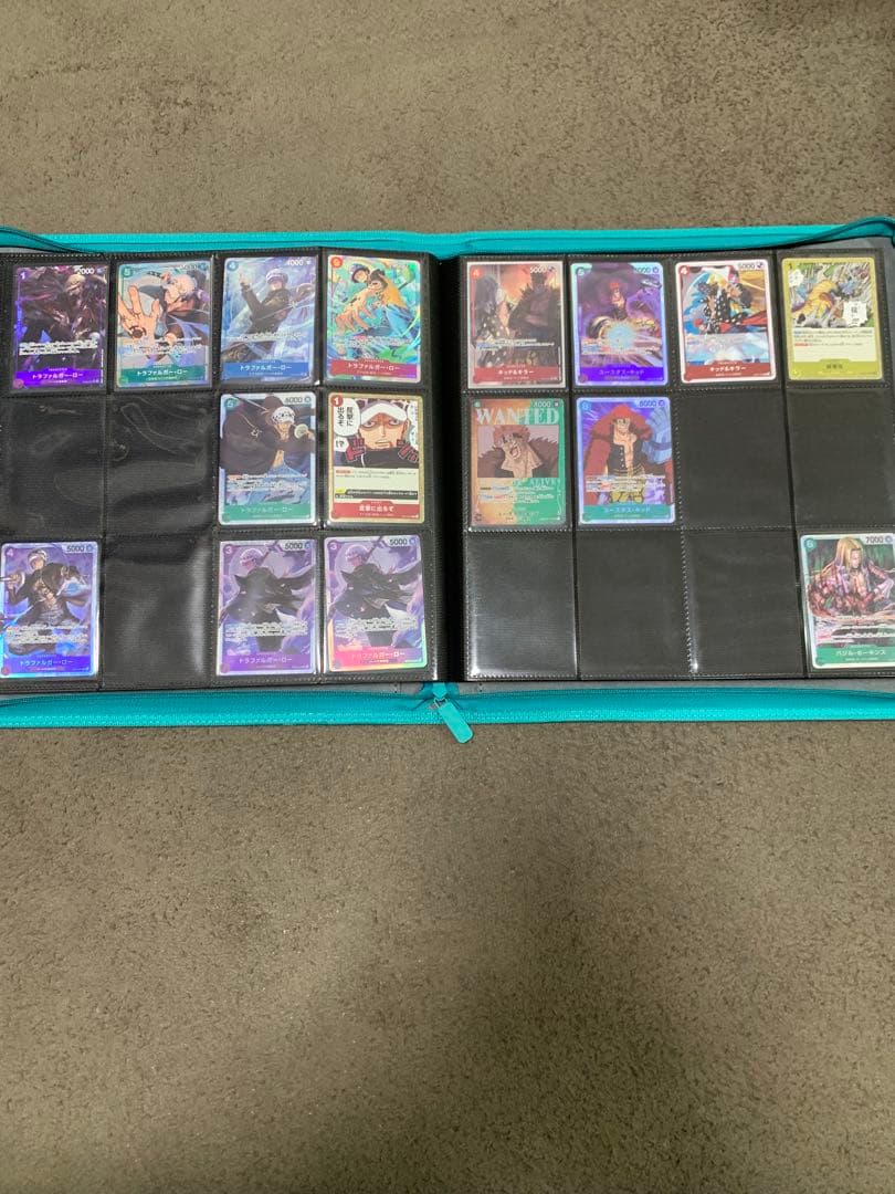 ワンピース カード　ファイル付き引退品