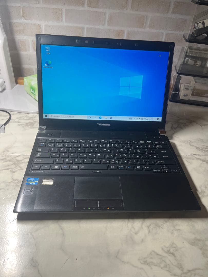 日本製！高性能corei3搭載モバイルノートパソコン！