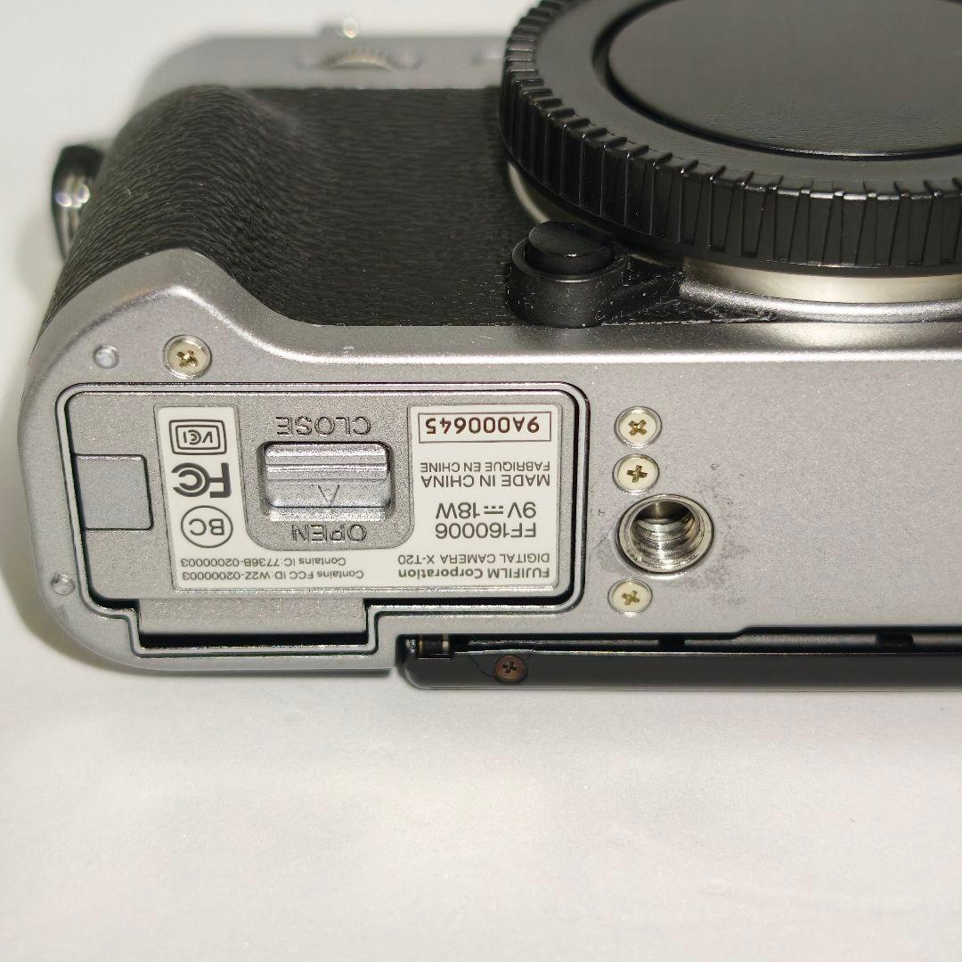 FUJIFILM X-T20 ボディ おまけ多数 グリップ/サムレストなど