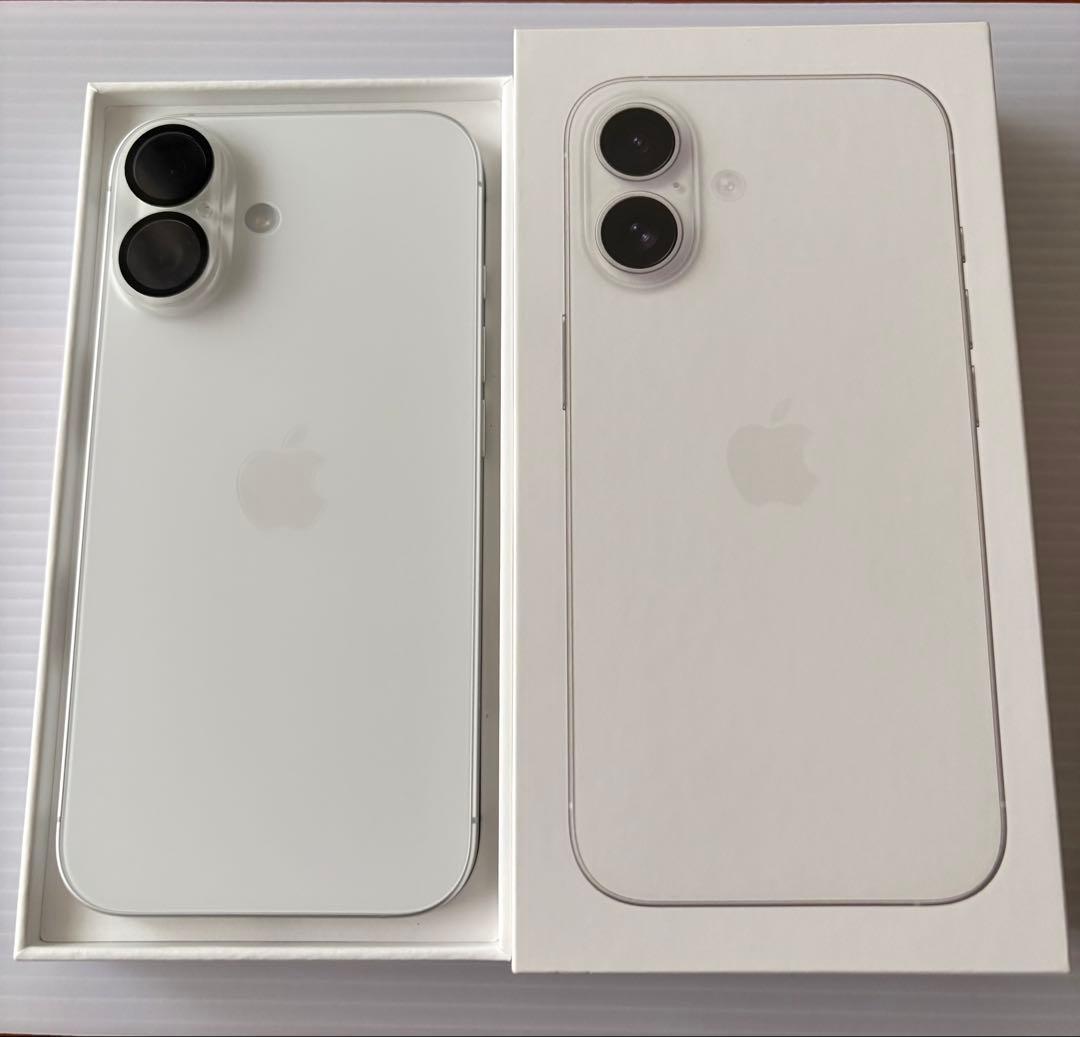 【美品2025年購入】AppleiPhone16 128 ホワイト　SIMフリー
