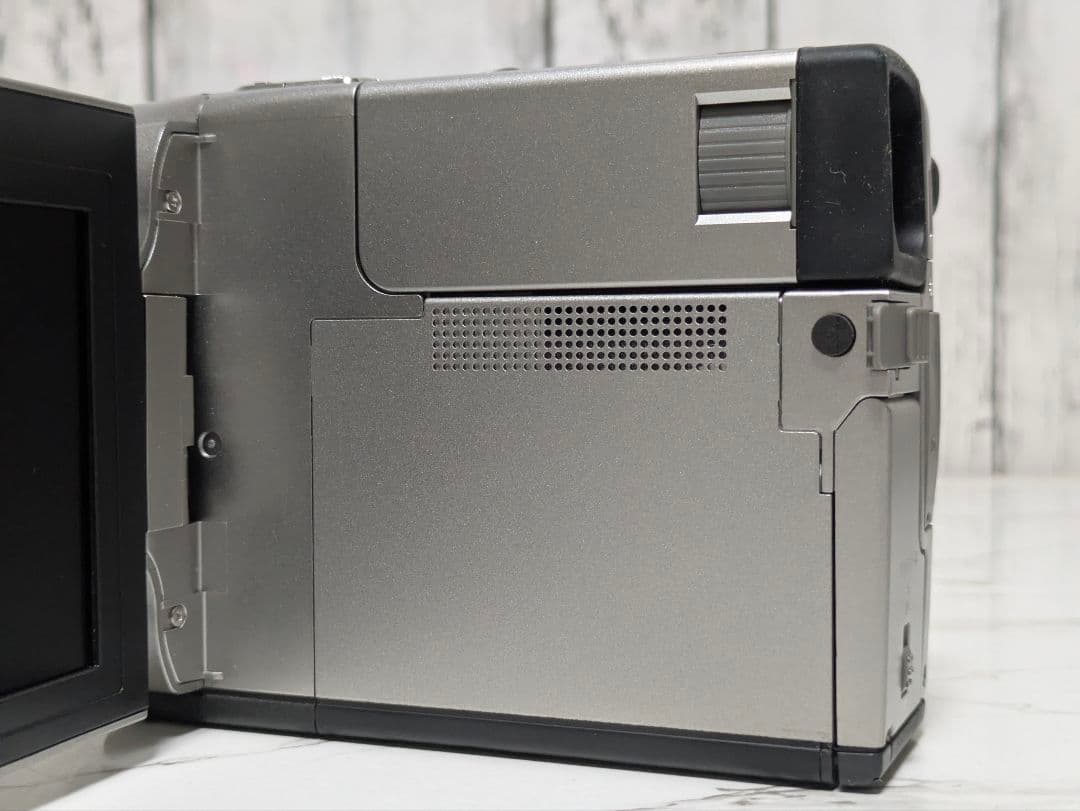 Panasonic　NV-DS5　MiniDV対応　ビデオカメラ