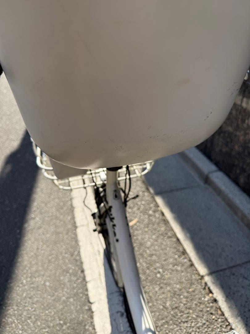 bikke電動アシスト自転車 チャイルドシート付き ホワイト