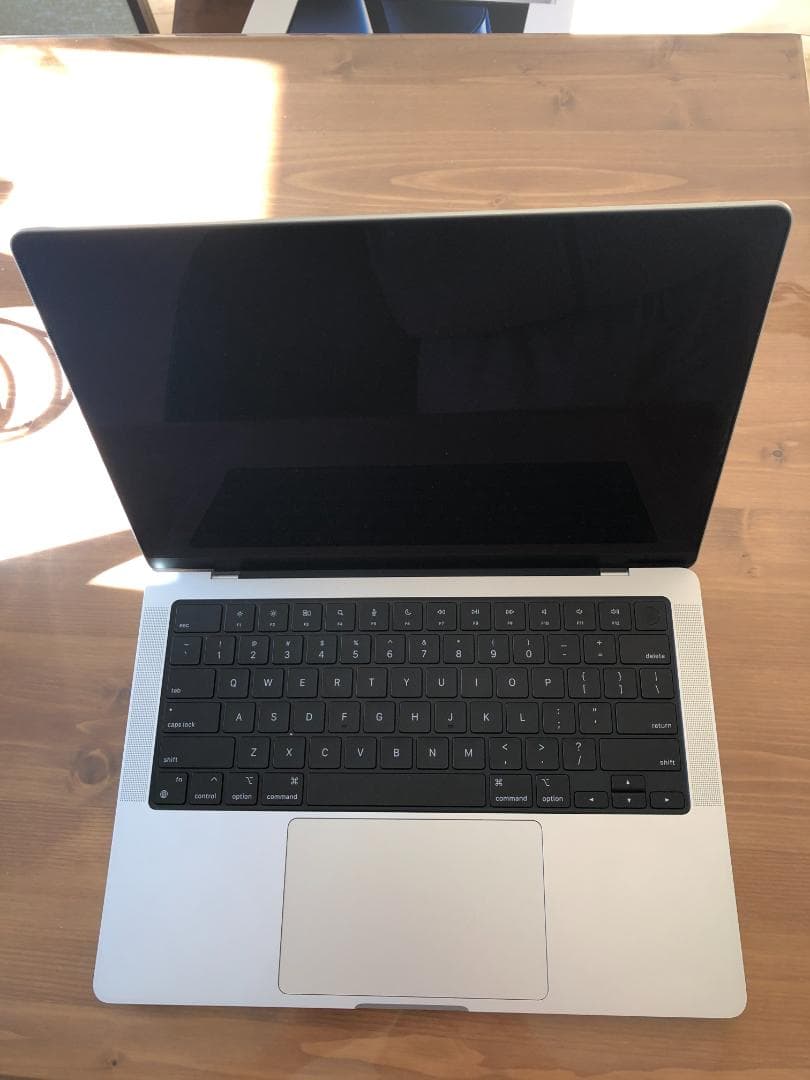 MacBook本体 MacBook Pro 2023 M2 Pro 16GB 512GB