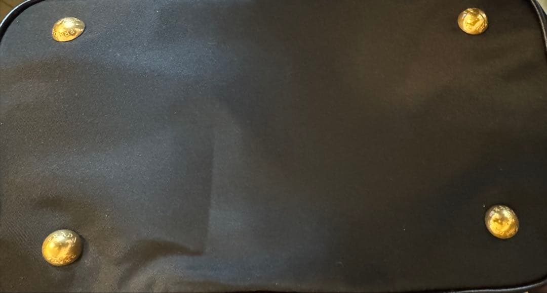 PRADA 黒 ナイロン ハンドバッグ