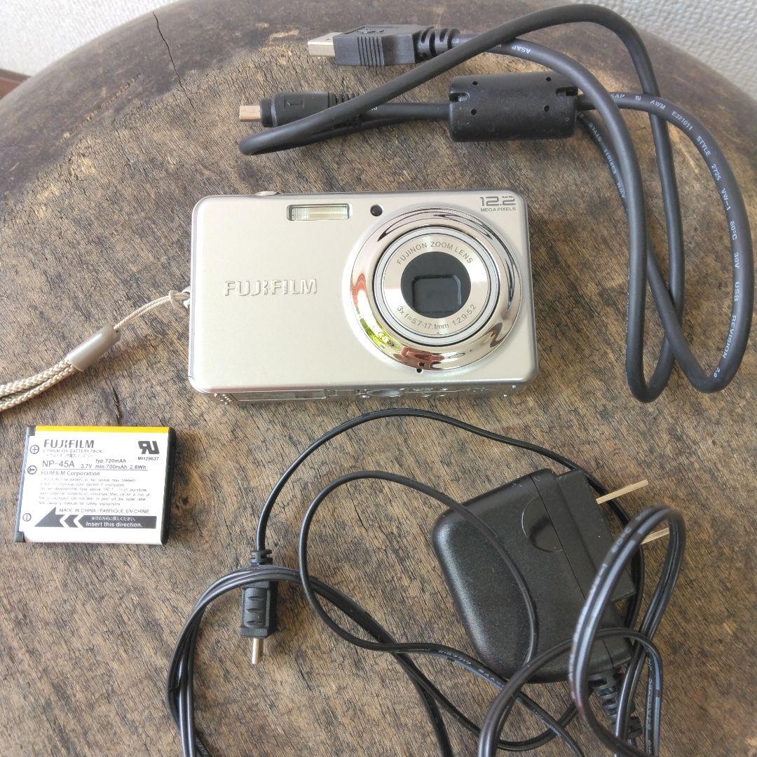 動作確認済み FUJIFILM FINEPIX J30 コンパクトデジタルカメラ