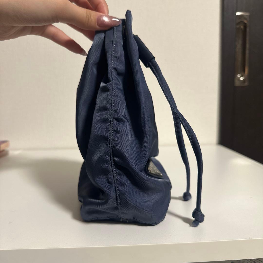 PRADA ナイロン　ブルー　 ポーチ　巾着