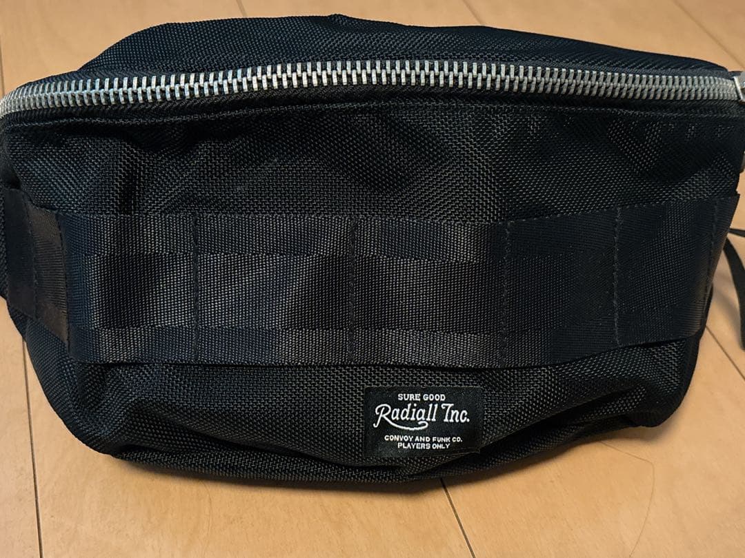 Radiall Inc. ROAD KING ボディバッグ