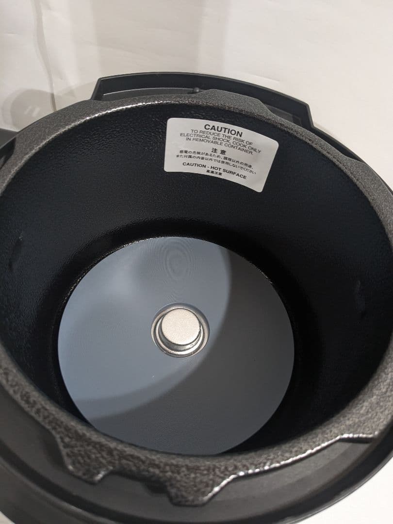 未使用　インスタントポット マルチ電気圧力鍋　DUO Mini ISP1001