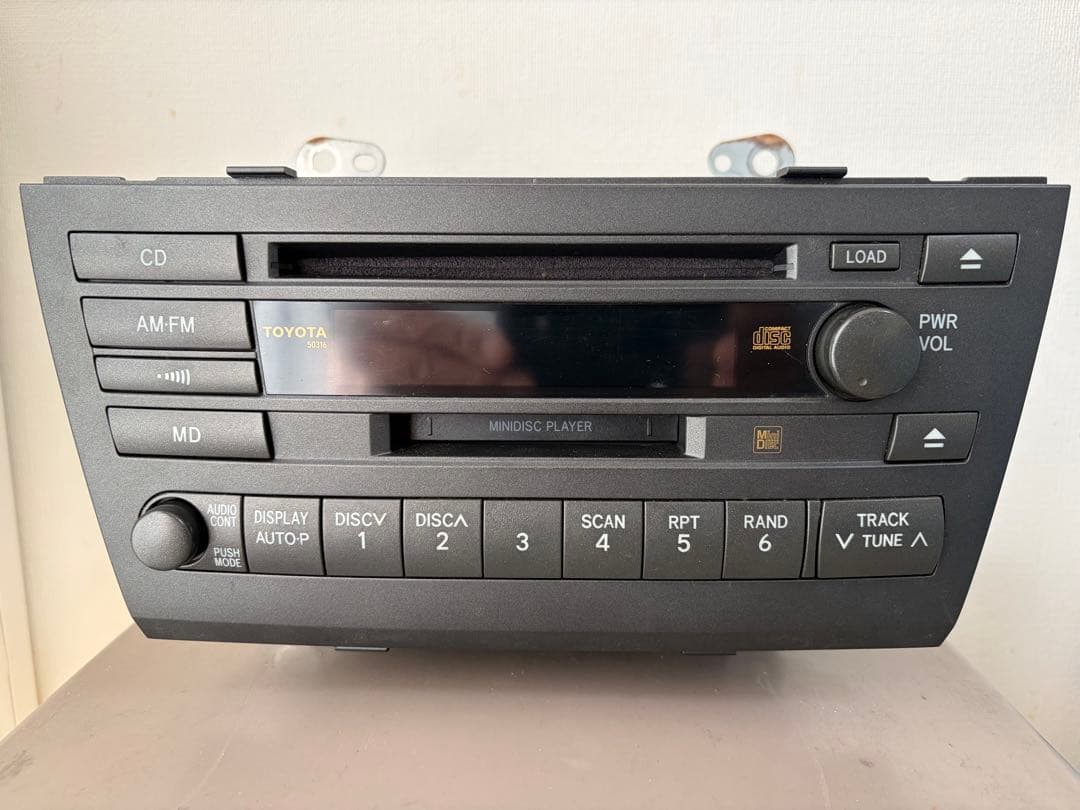 トヨタ マーク2ブリト　純正MD.CD.AM.FM.カセットオーディオ