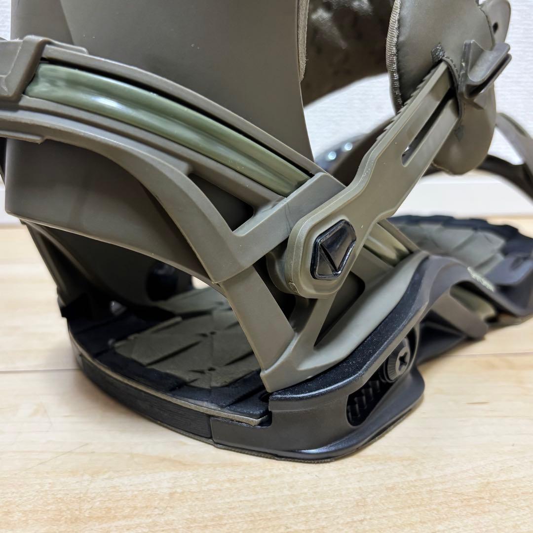 SALOMON DISTRICT VILLAIN限定 ビンディング サイズM