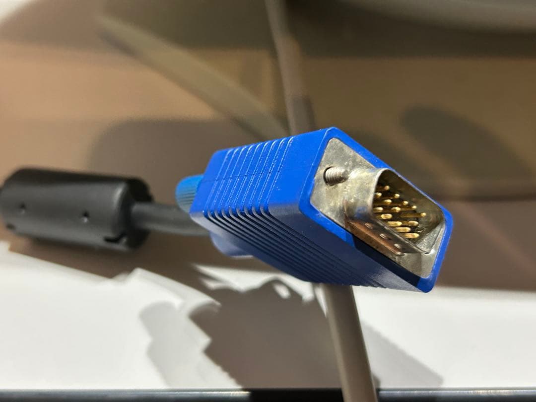 懐かしいレトロなブラウン管モニター１５型