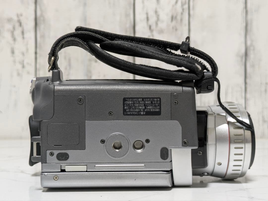 【再生機】Panasonic　NV-GS100　MiniDV対応　ビデオカメラ