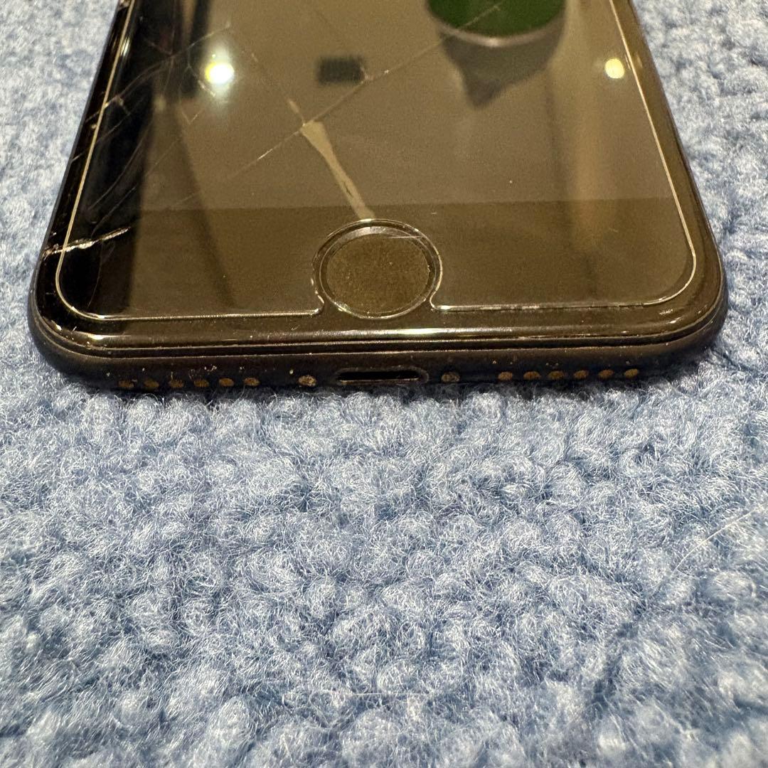 iPhoneSE 第2世代 64GB simフリー ブラック 画面割れ
