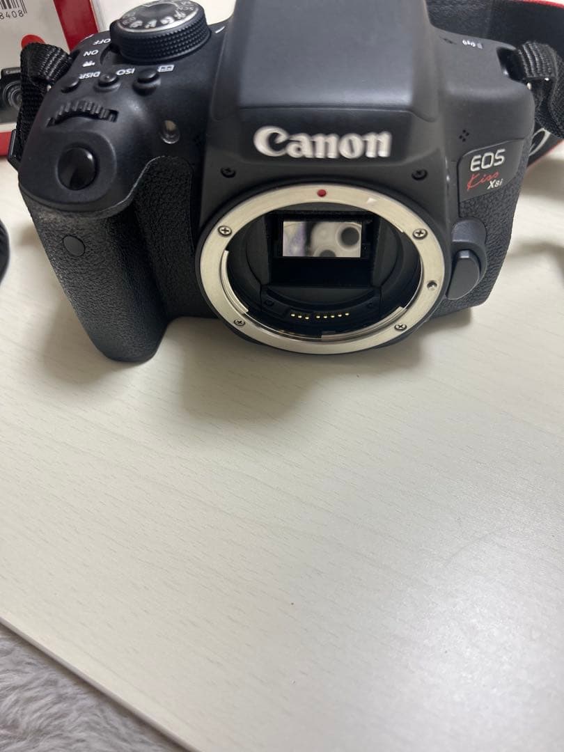 美品 【Canon EOS Kiss X8i ダブルレンズ】 Wi-Fi搭載