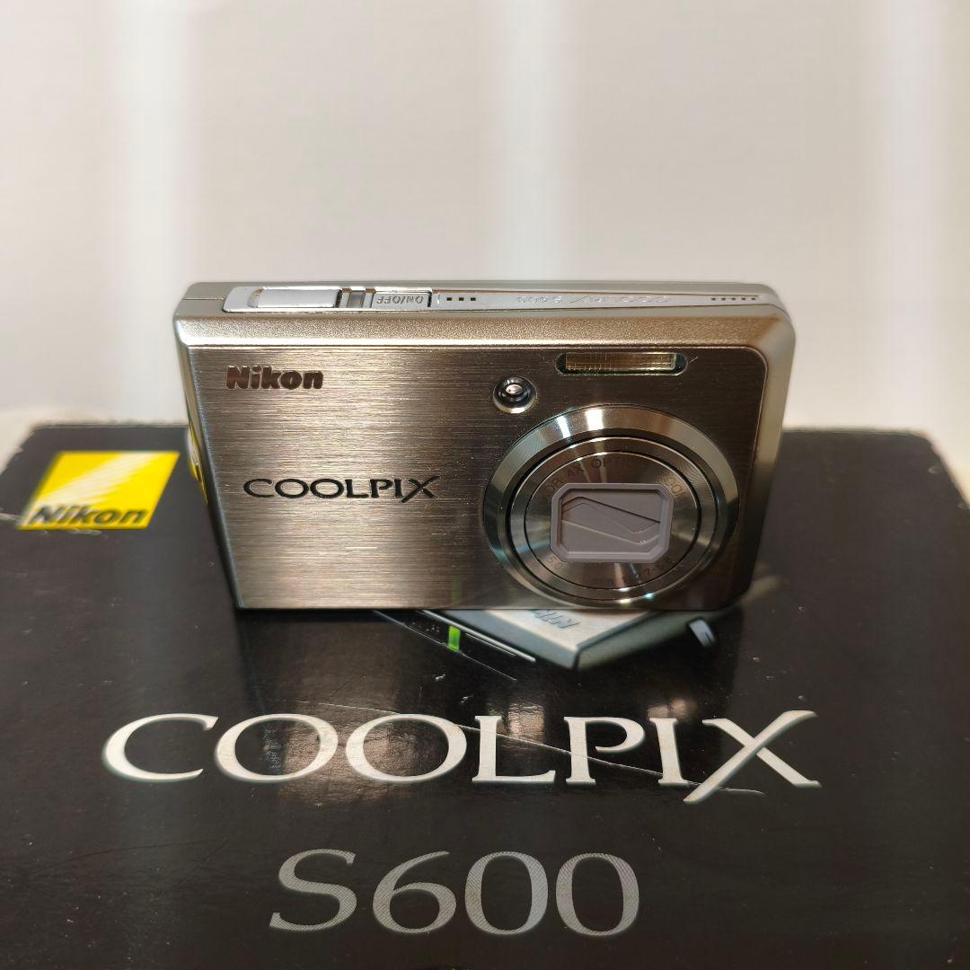 Nikon COOLPIX S600 コンパクトデジタルカメラ