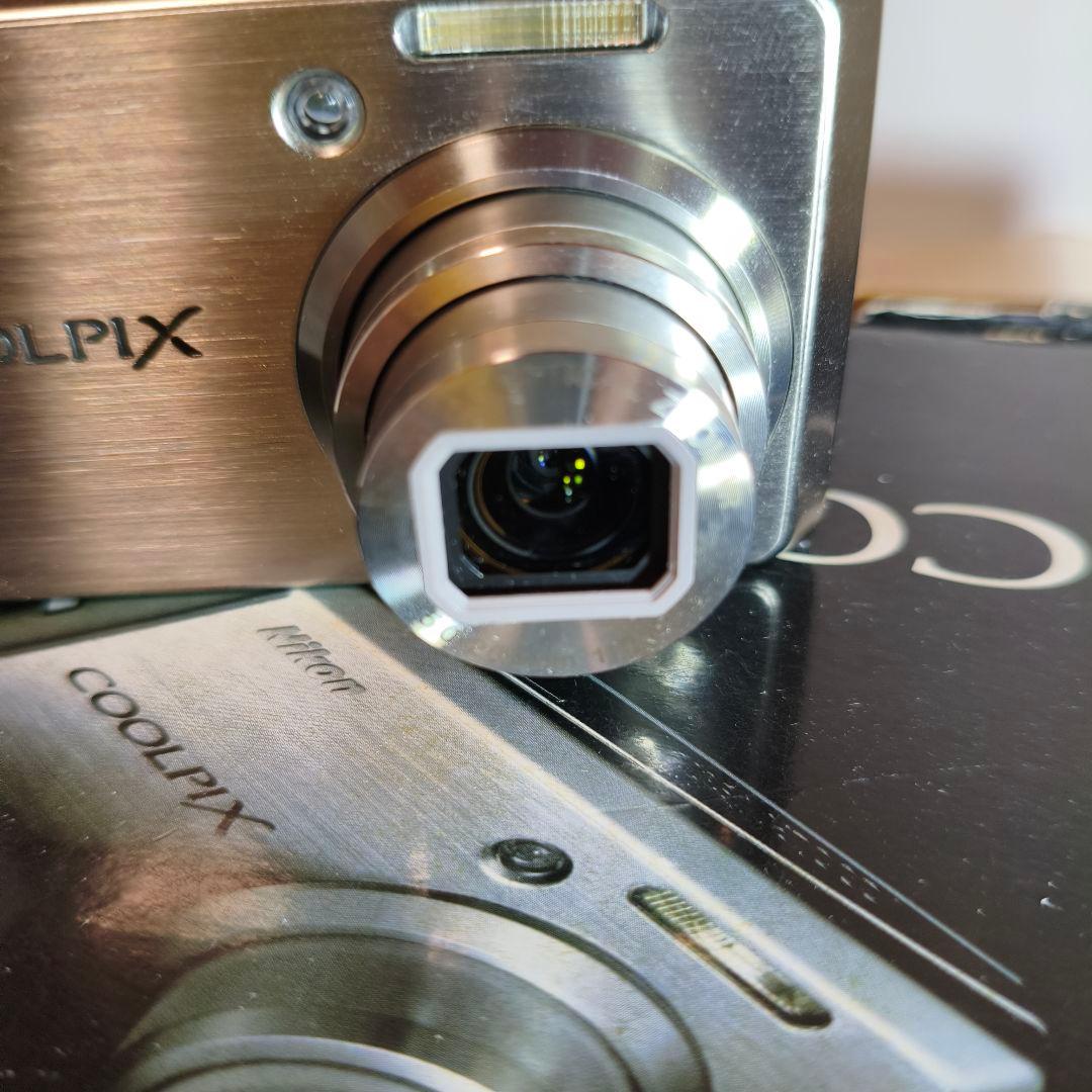 Nikon COOLPIX S600 コンパクトデジタルカメラ