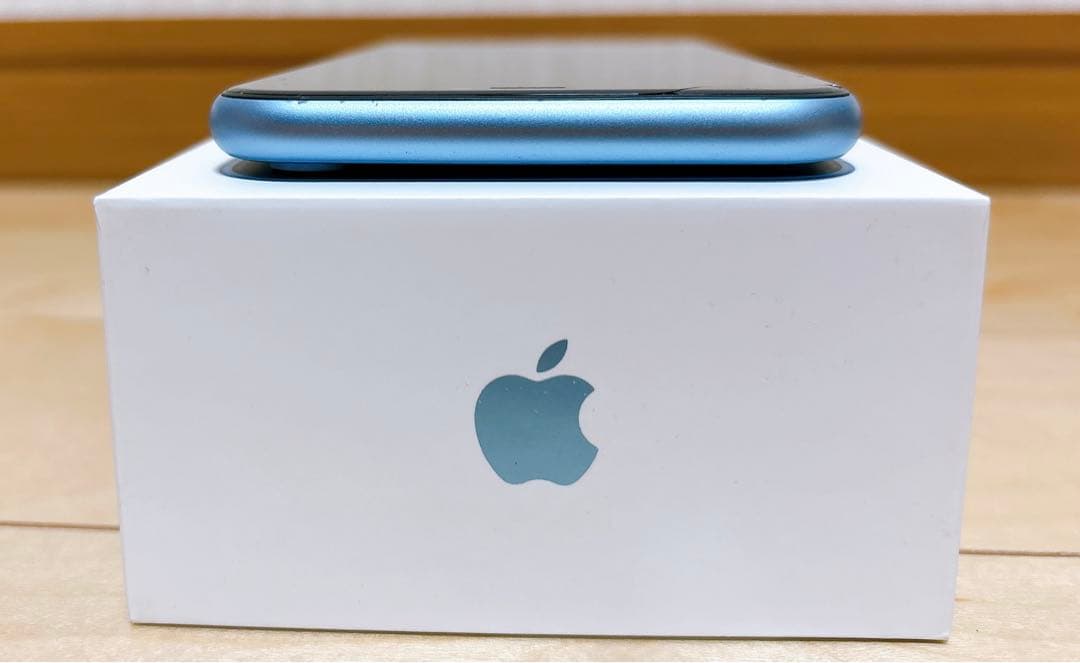 傷有り⚠︎送料込み◎匿名配送◎ iPhone XR 256GB ブルー 付属品あり
