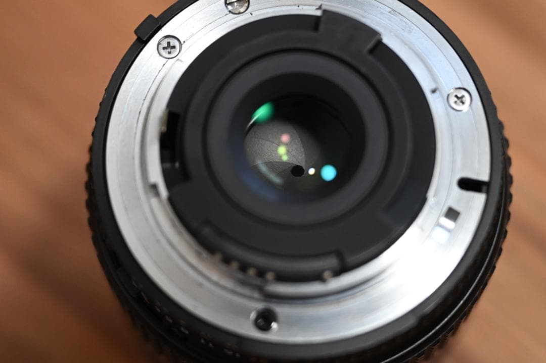 【超美品】フィルムカメラの完成型。Nikon F80S＋標準レンズ+付属品