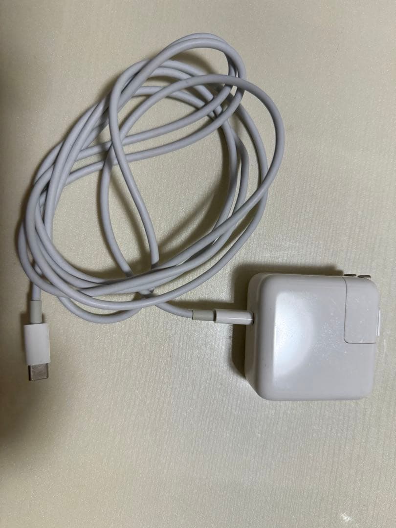 Apple MacBookAir 13インチ ゴールド　M1