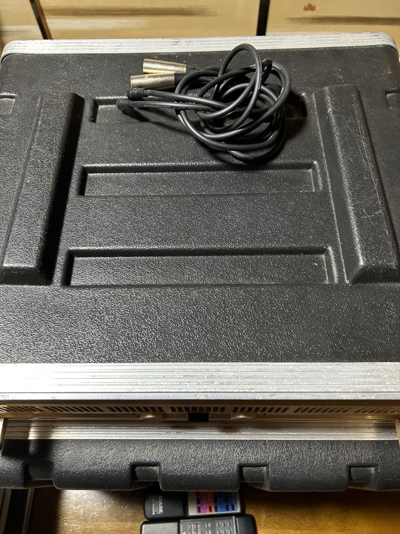 CP 1200 パワーアンプ