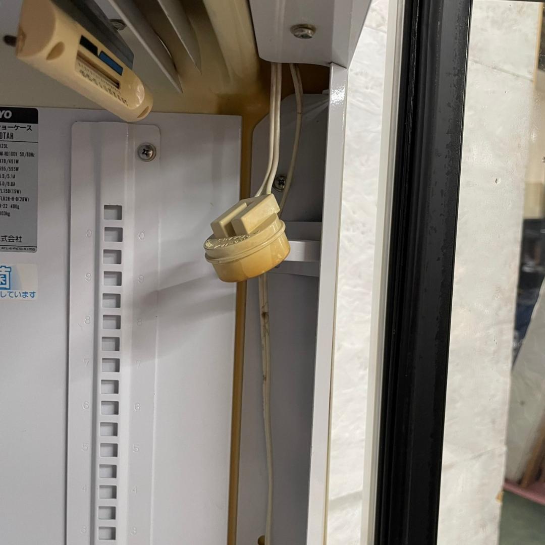 サンヨー 冷凍ショーケース SRL-1500TAH 100V 店舗用品Y0587