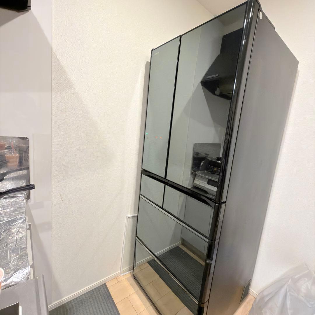 日立 HITACHI R-X5700F 中古美品　6ドア　クリスタルミラー