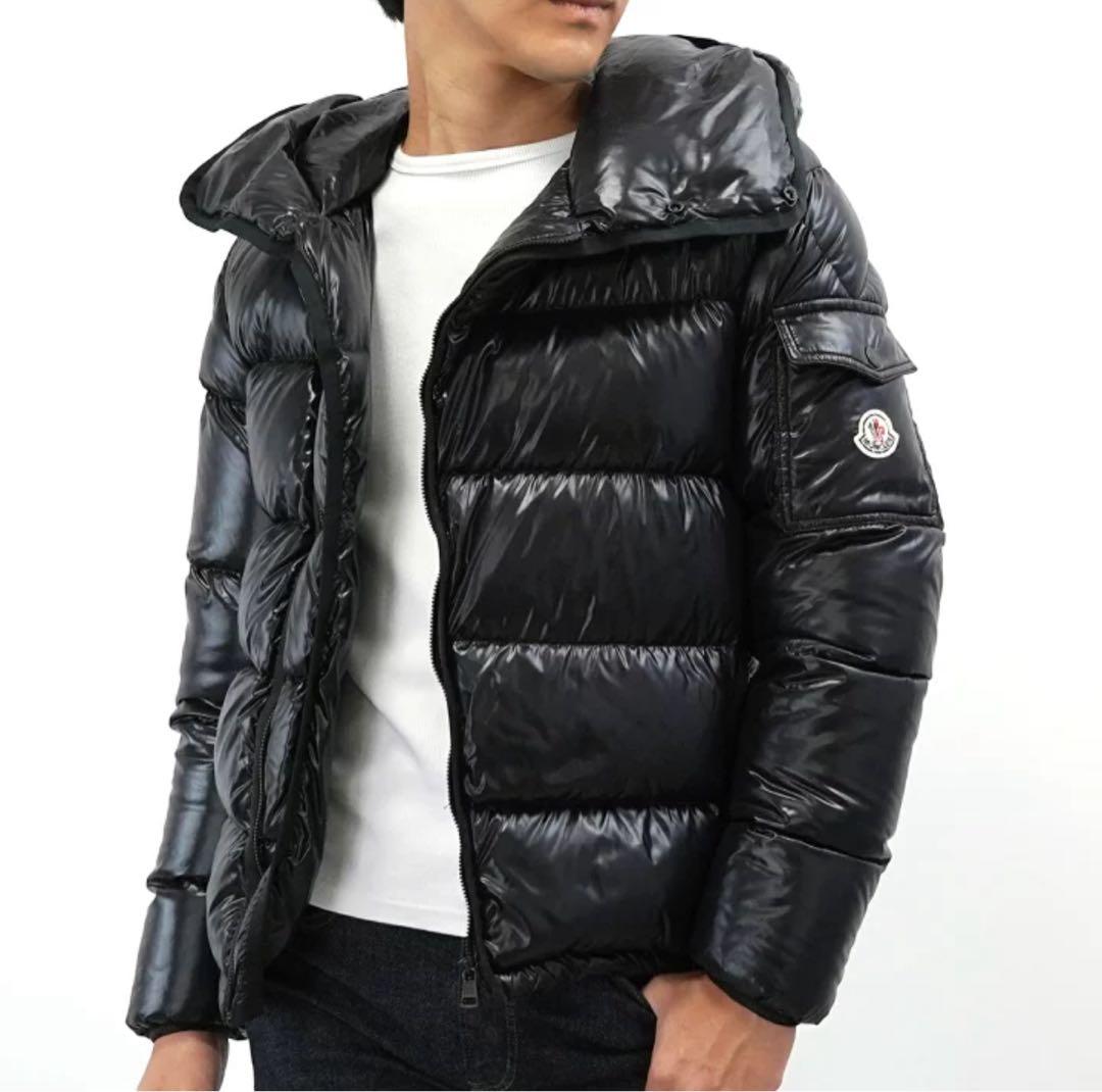 美品■MONCLER ブラック ダウンジャケット NEUVIC 0 メンズS
