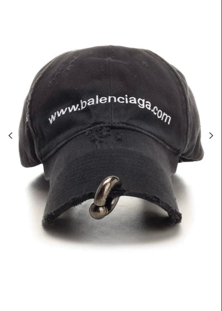 BALENCIAGA ピアス キャップ 23AW