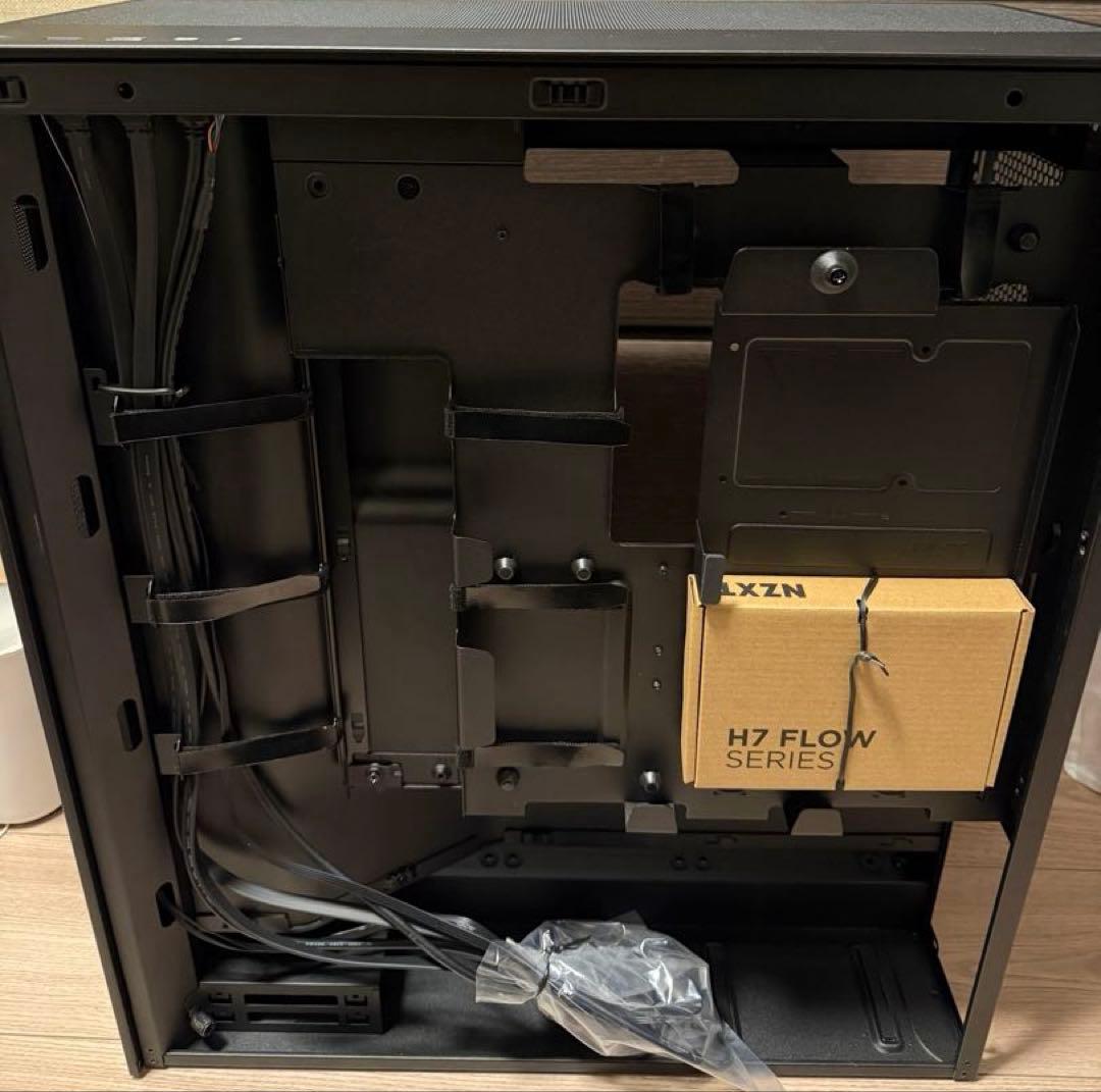 【ほぼ未使用】NZXT H7 Flow v2 ミドルタワーATXケース