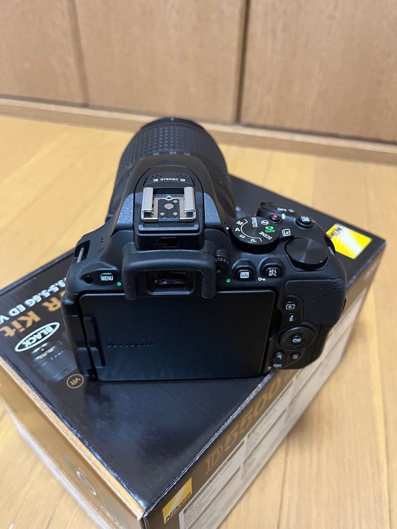 Nikon D5500 18-140 VR Kit デジタル一眼レフカメラ