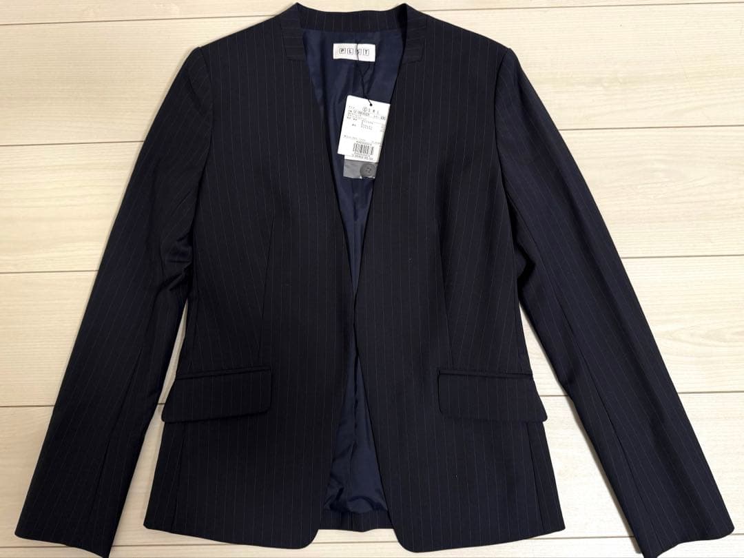 新品✨PLST パンツスーツセット　2WAYストレッチ　ネイビーストライプ