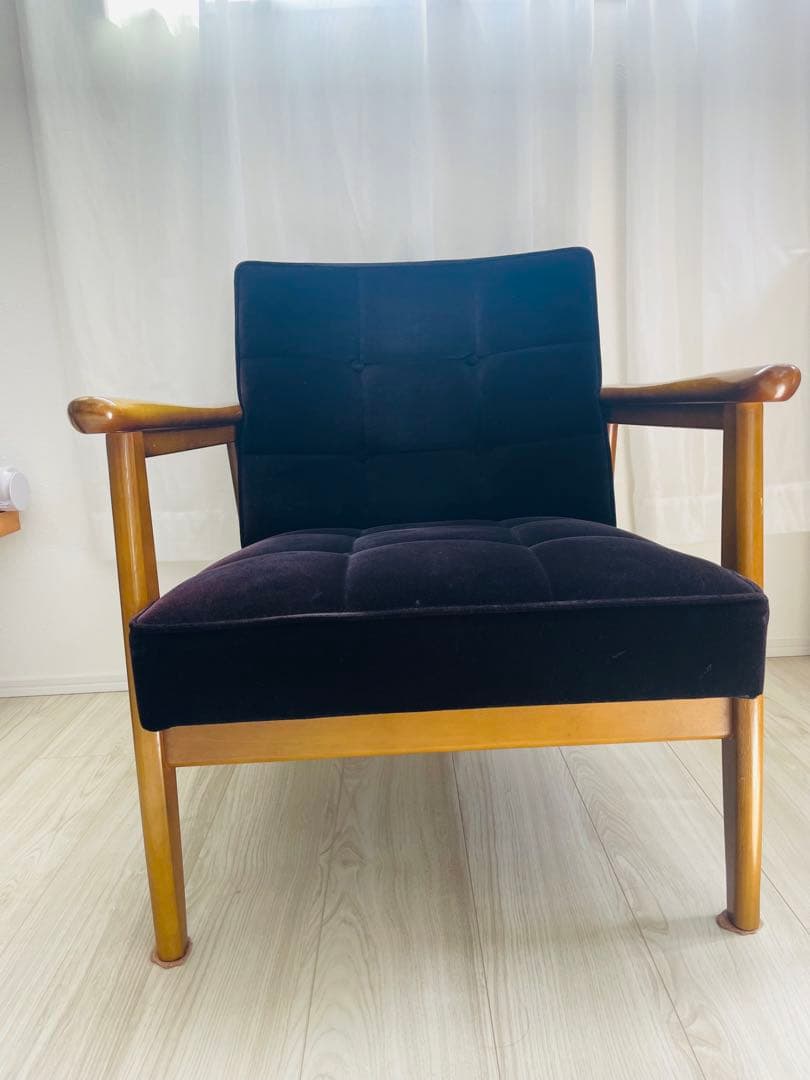 カリモク　モケットブラック　限定　Kチェア