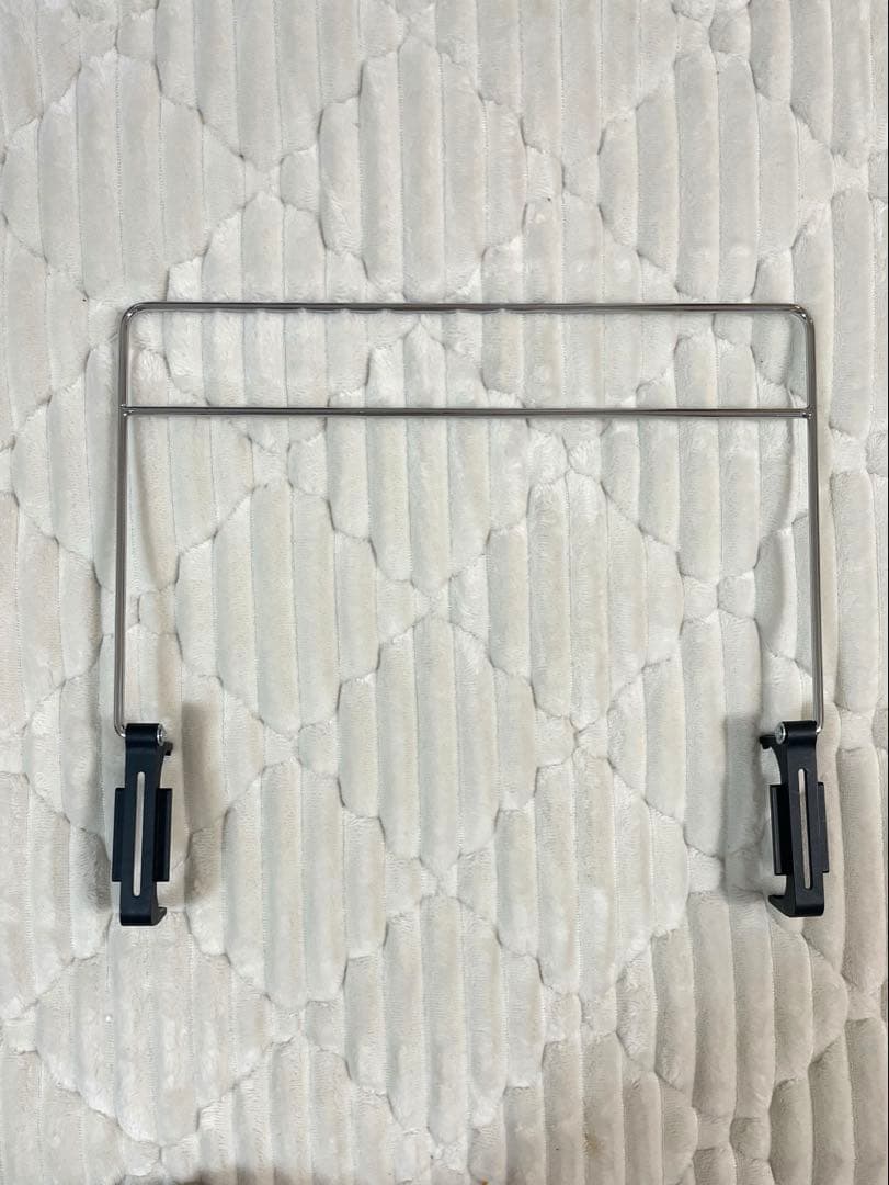 siroca 2022年製　遠赤軽量ヒーター SN-M371 （K）ブラック