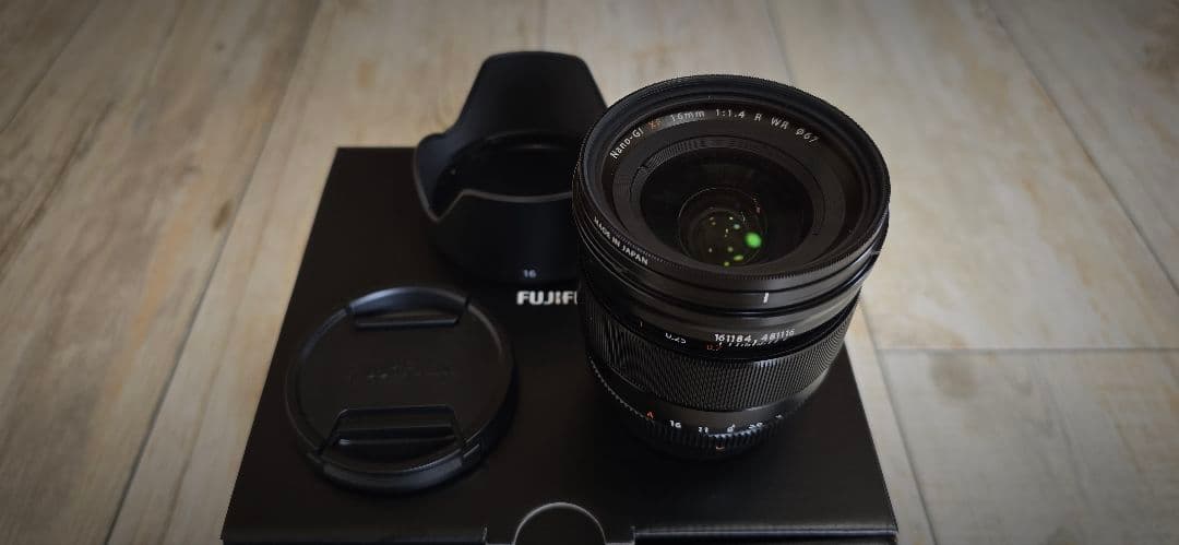 Fujinon XF 16mm f/1.4 R WR レンズ