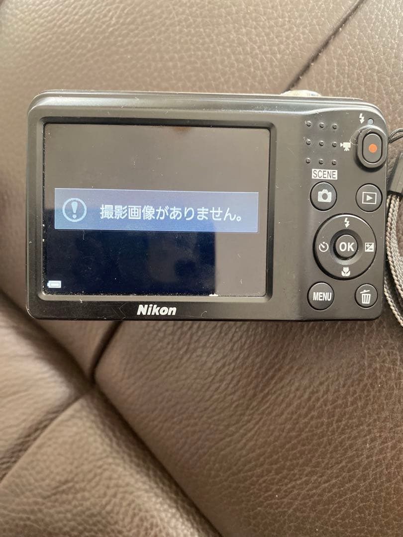 ニコンクールピクスA10 動作品　8GB付き　単三電池式