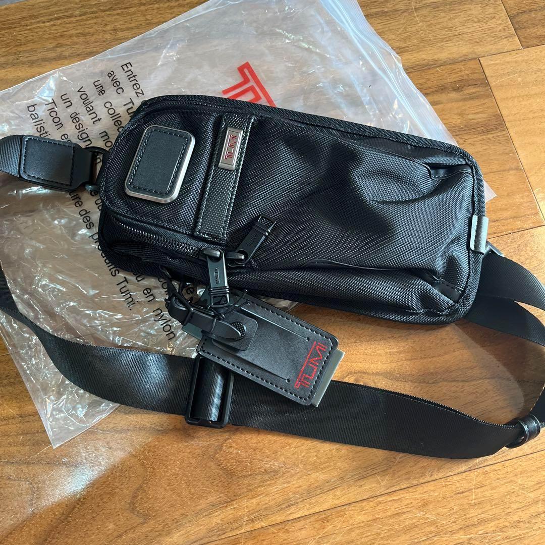TUMI Alpha コンパクト スリング