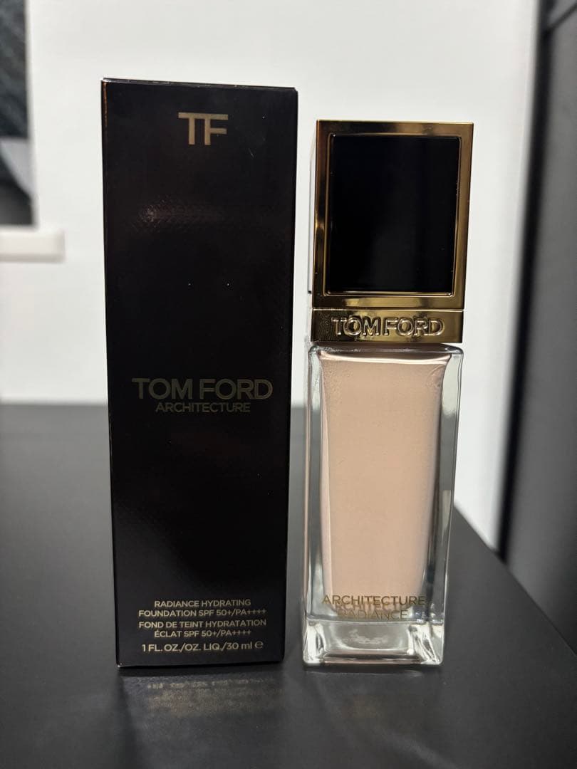 トムフォード　アーキテクチャー ラディアンス ハイドレーティング 　3.0C