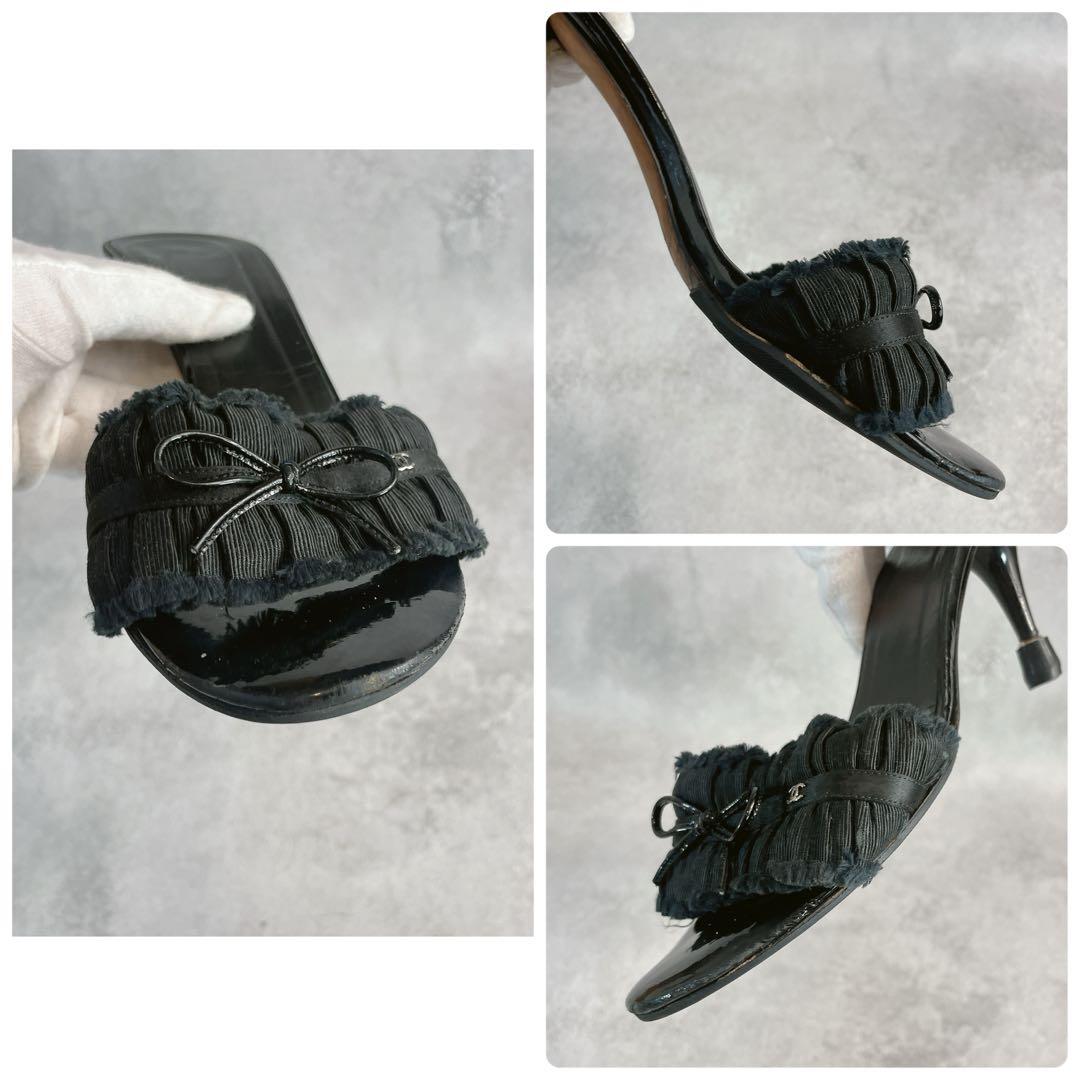 靴 Vintage Chanel Black Ruffle Heels 37