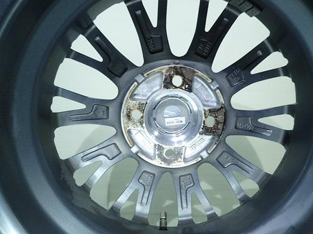 B1049【送料無料】スタッドレスタイヤ 155/65R14 4本セット