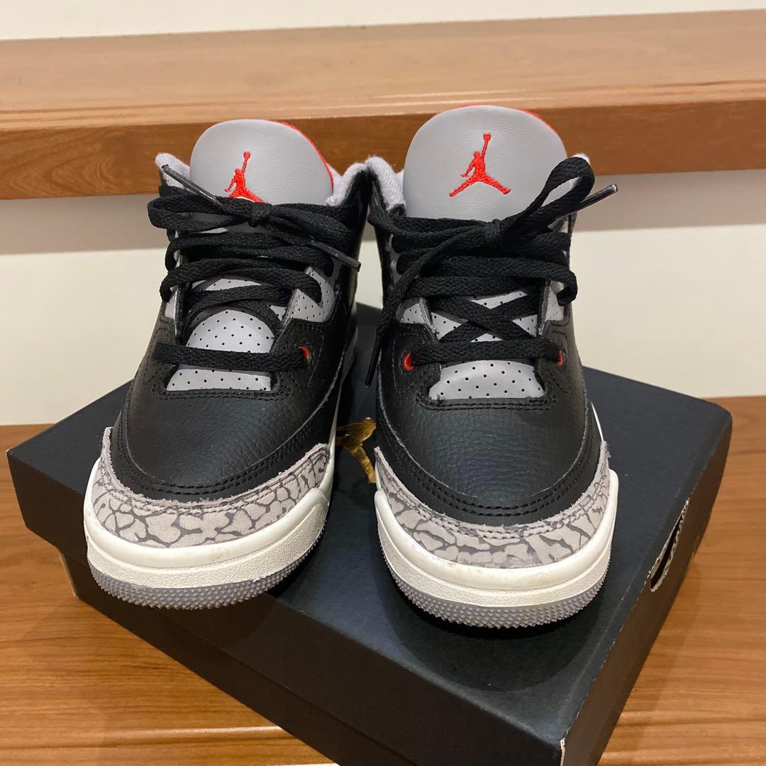 ジョーダスニーカー　19cm 白黒二足