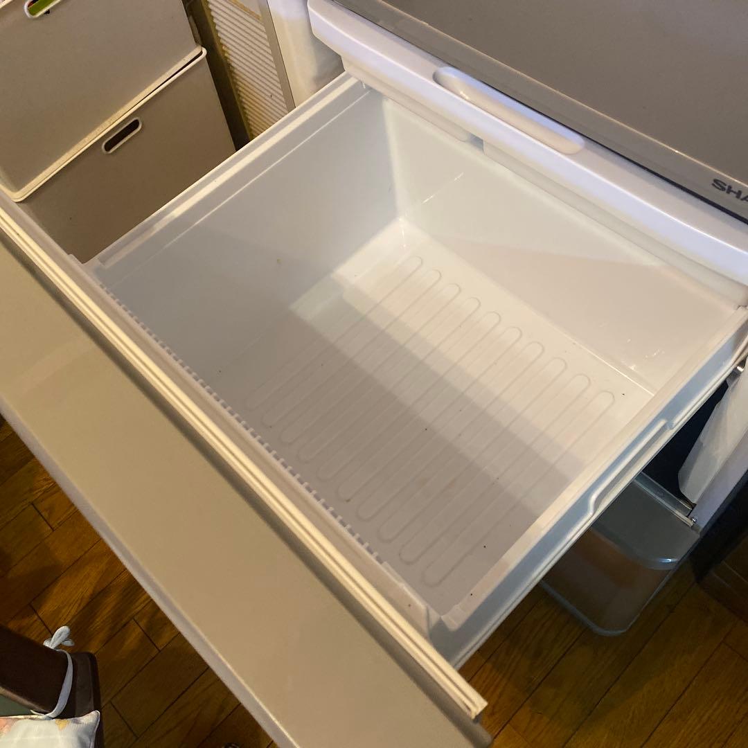 【ジャンク品】SHARP ノンフロン冷凍冷蔵庫 SJ-W352D-N