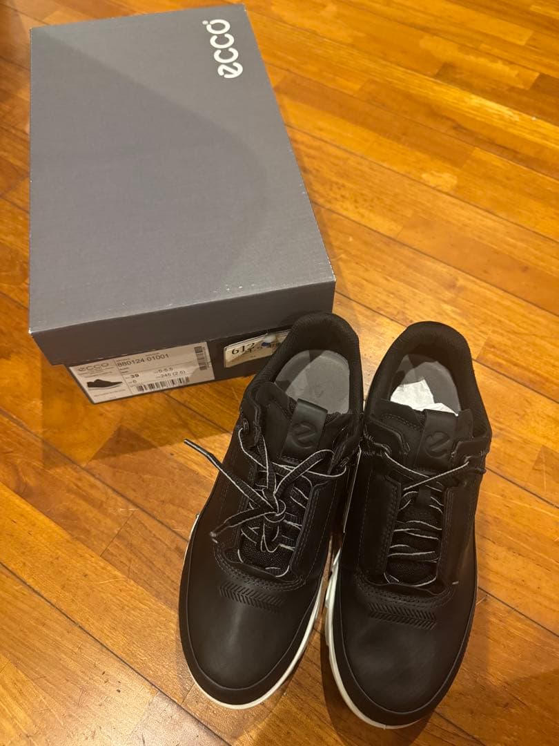 ECCO ブラック スニーカー 39 24.5cm