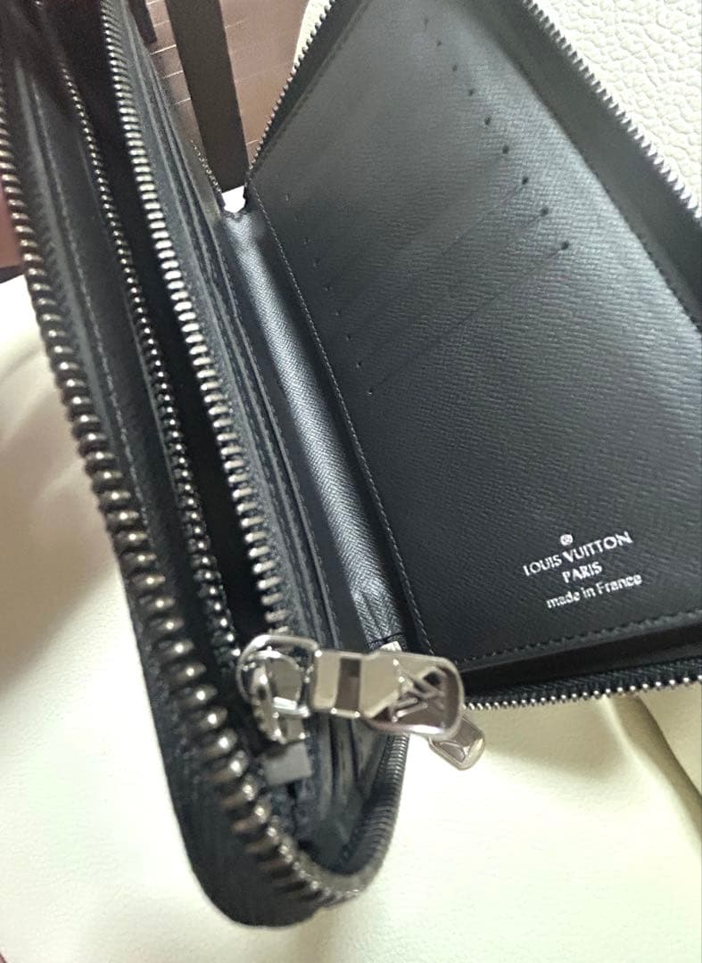 U*n様 ルイヴィトン モノグラムエクリプス ジッピーウォレットヴェルティカル
